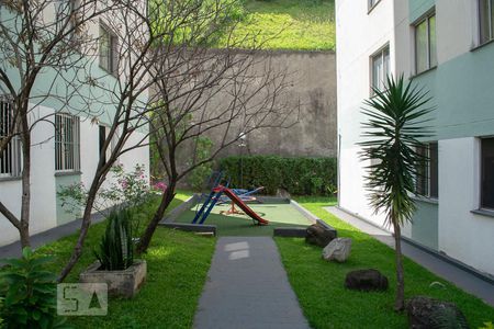 Apartamento para alugar com 58m², 2 quartos e 1 vagaplayground