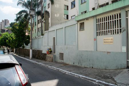 Apartamento para alugar com 58m², 2 quartos e 1 vagavista rua