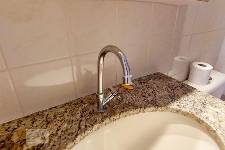 Apartamento à venda com 69m², 3 quartos e 2 vagasBanheiro Social