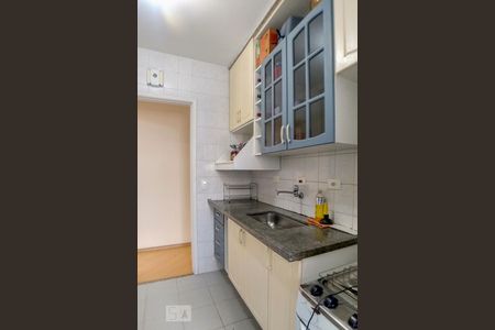 Apartamento à venda com 69m², 3 quartos e 2 vagasCozinha