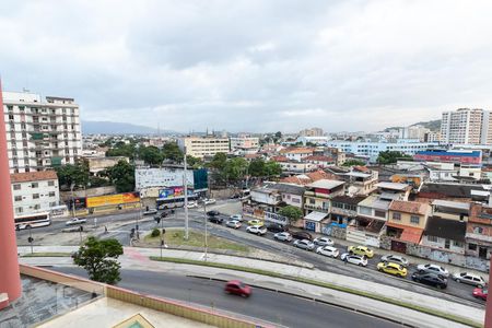 Sala vista de apartamento para alugar com 2 quartos, 47m² em Madureira, Rio de Janeiro