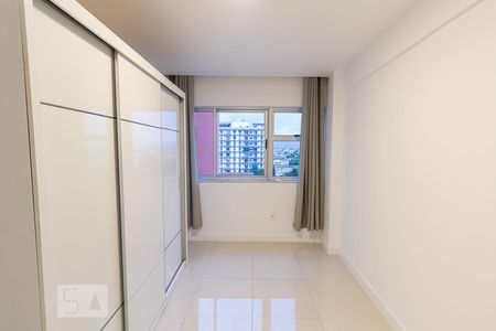 Quarto 1 de apartamento para alugar com 2 quartos, 47m² em Madureira, Rio de Janeiro