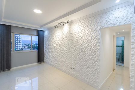 Sala de apartamento para alugar com 2 quartos, 47m² em Madureira, Rio de Janeiro