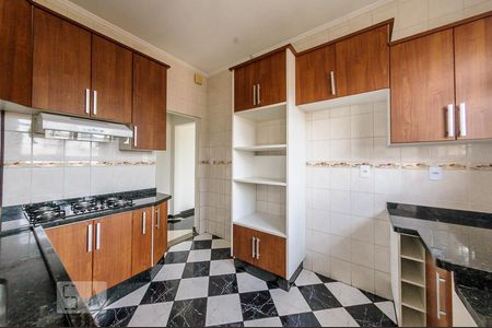 Apartamento à venda com 80m², 2 quartos e 2 vagasCozinha