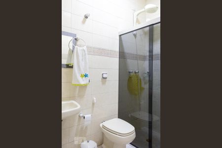 Casa à venda com 220m², 2 quartos e 2 vagas Casa à venda com 220m², 2 quartos e 2 vagasBanheiro 1