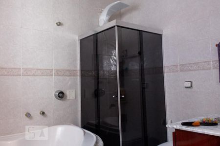 Banheiro da Suíte  de casa para alugar com 2 quartos, 220m² em Jardim Tremembé, São Paulo