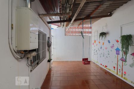 Casa à venda com 175m², 3 quartos e 2 vagasTerraço
