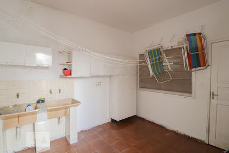 Casa à venda com 175m², 3 quartos e 2 vagasÁrea de Serviço