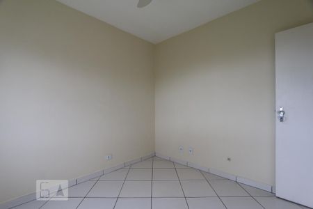 Apartamento para alugar com 74m², 2 quartos e 1 vagaQuarto 1