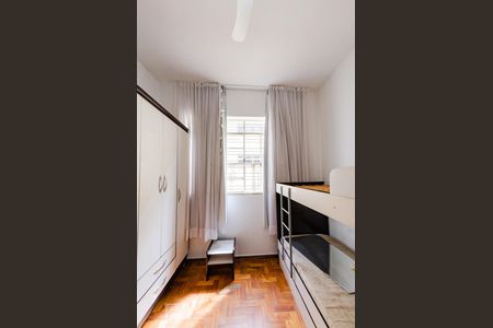 Quarto 2 de apartamento para alugar com 2 quartos, 92m² em Gutierrez, Belo Horizonte