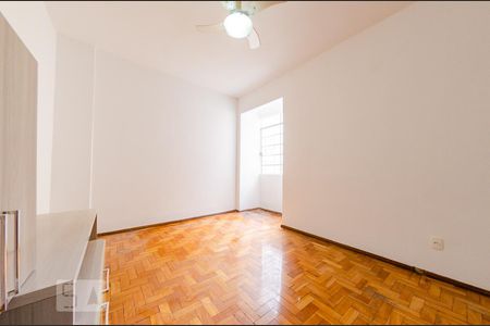 Sala de apartamento para alugar com 2 quartos, 92m² em Gutierrez, Belo Horizonte