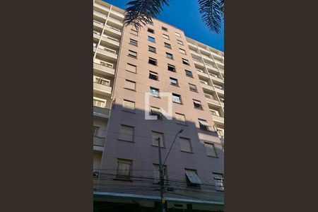 Studio para alugar com 30m², 1 quarto e sem vaga Studio para alugar com 30m², 1 quarto e sem vagaFachada do Prédio