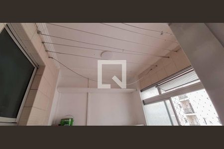 Apartamento à venda com 59m², 2 quartos e 1 vaga Apartamento à venda com 59m², 2 quartos e 1 vagaÁrea de Serviço