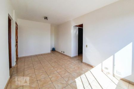 Apartamento à venda com 71m², 2 quartos e 1 vagaSala