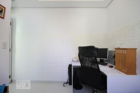 Casa para alugar com 201m², 3 quartos e 2 vagasEscritório