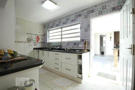 Casa para alugar com 201m², 3 quartos e 2 vagasCozinha