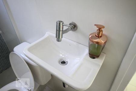 Casa para alugar com 201m², 3 quartos e 2 vagasBanheiro Escritório