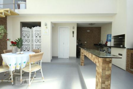 Casa para alugar com 201m², 3 quartos e 2 vagasChurrasqueira