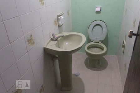 Casa para alugar com 125m², 3 quartos e 2 vagasBanheiro 2