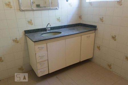 Casa para alugar com 125m², 3 quartos e 2 vagasBanheiro 1
