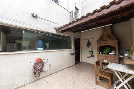 Casa à venda com 300m², 2 quartos e 1 vaga Casa à venda com 300m², 2 quartos e 1 vagaÁrea comum - Churrasqueira