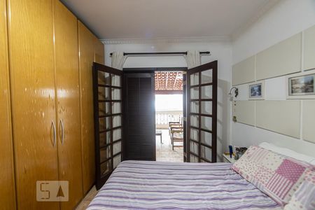 Casa à venda com 300m², 2 quartos e 1 vaga Casa à venda com 300m², 2 quartos e 1 vagaSuite
