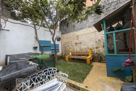 Casa à venda com 300m², 2 quartos e 1 vaga Casa à venda com 300m², 2 quartos e 1 vagaJardim