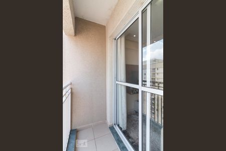 Apartamento para alugar com 46m², 2 quartos e 1 vagaVaranda