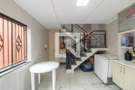 Casa à venda com 203m², 3 quartos e 5 vagasÁrea de Serviço 