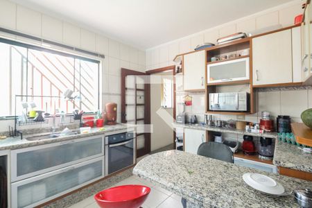 Casa à venda com 203m², 3 quartos e 5 vagasCozinha 