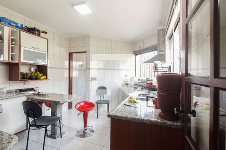 Casa à venda com 203m², 3 quartos e 5 vagasCozinha 