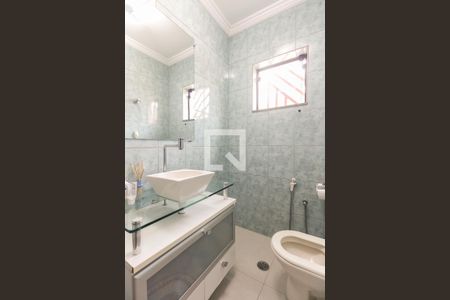 Lavabo  de casa à venda com 3 quartos, 203m² em Jardim Textil, São Paulo