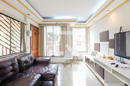 Sala  de casa à venda com 3 quartos, 203m² em Jardim Textil, São Paulo