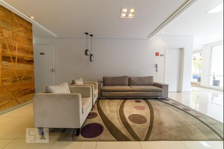 Apartamento à venda com 180m², 3 quartos e 2 vagas Apartamento à venda com 180m², 3 quartos e 2 vagasHall