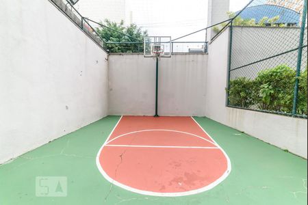 Apartamento à venda com 180m², 3 quartos e 2 vagas Apartamento à venda com 180m², 3 quartos e 2 vagasQuadra