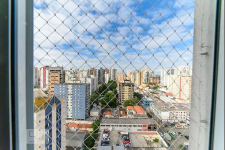 Apartamento à venda com 180m², 3 quartos e 2 vagas Apartamento à venda com 180m², 3 quartos e 2 vagasVista da Suíte 2