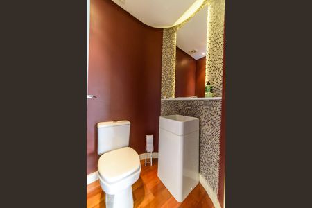 Apartamento à venda com 180m², 3 quartos e 2 vagas Apartamento à venda com 180m², 3 quartos e 2 vagasLavabo