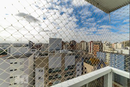 Apartamento à venda com 180m², 3 quartos e 2 vagas Apartamento à venda com 180m², 3 quartos e 2 vagasVista da Suíte 1