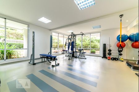 Apartamento à venda com 180m², 3 quartos e 2 vagas Apartamento à venda com 180m², 3 quartos e 2 vagasÁrea comum - Academia