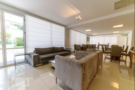 Apartamento à venda com 180m², 3 quartos e 2 vagas Apartamento à venda com 180m², 3 quartos e 2 vagasÁrea comum - Salão de festas