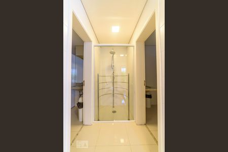 Apartamento à venda com 180m², 3 quartos e 2 vagas Apartamento à venda com 180m², 3 quartos e 2 vagasSauna