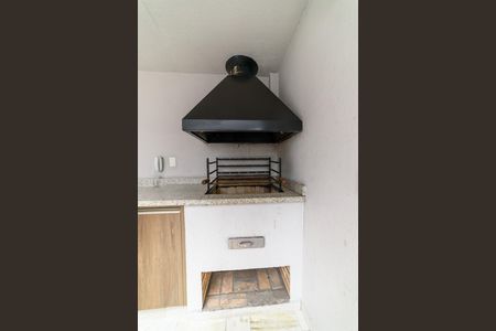 Apartamento à venda com 180m², 3 quartos e 2 vagas Apartamento à venda com 180m², 3 quartos e 2 vagasÁrea comum - Churrasqueira