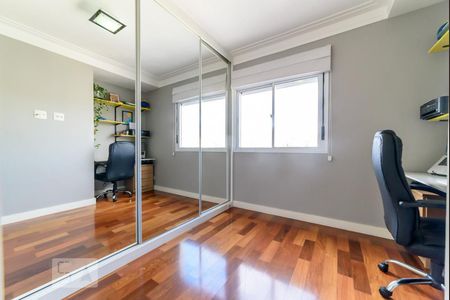 Apartamento à venda com 180m², 3 quartos e 2 vagas Apartamento à venda com 180m², 3 quartos e 2 vagasSuíte 2