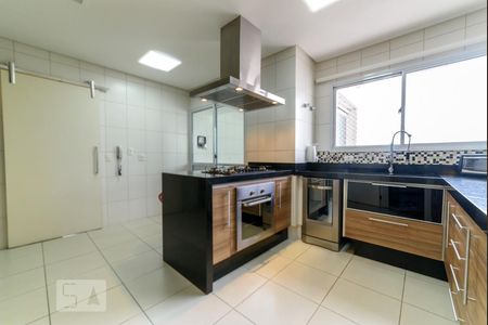 Apartamento à venda com 180m², 3 quartos e 2 vagas Apartamento à venda com 180m², 3 quartos e 2 vagasCozinha