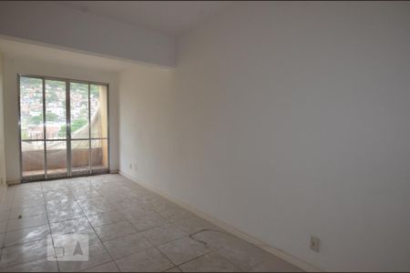 Sala de apartamento à venda com 2 quartos, 82m² em Penha Circular, Rio de Janeiro