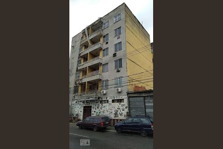 Apartamento à venda com 82m², 2 quartos e 1 vagaFachada