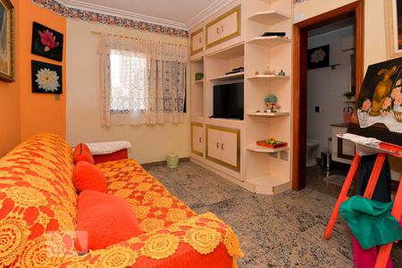 Apartamento à venda com 250m², 5 quartos e 4 vagasSuíte 2