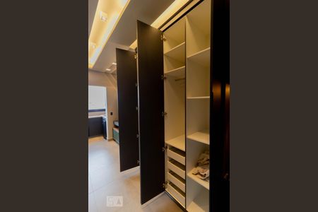 Studio para alugar com 32m², 1 quarto e 1 vaga Studio para alugar com 32m², 1 quarto e 1 vagaStúdio