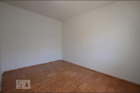 Studio de kitnet/studio para alugar com 1 quarto, 30m² em Olaria, Rio de Janeiro
