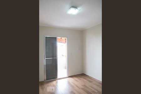 Casa à venda com 200m², 4 quartos e 4 vagas Casa à venda com 200m², 4 quartos e 4 vagasQUARTO 2